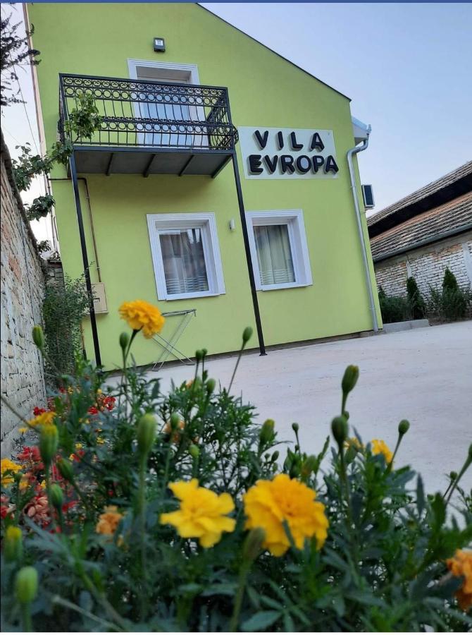 Ferienwohnung Vila Evropa Sombor Exterior foto